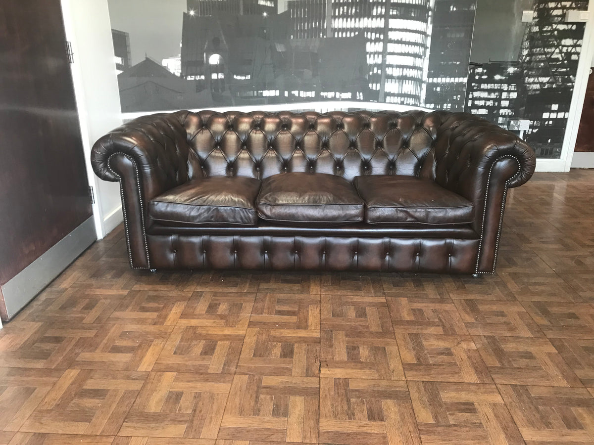 Vintage Chesterfield 3 Seater Sofa Wintage.67
