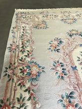 Load image into Gallery viewer, 12 X 9 Super Washed Chinese 100% Wool Rug
