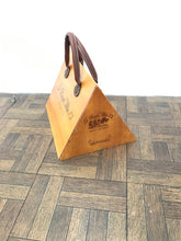 Load image into Gallery viewer, Wooden Display Wine Bag
