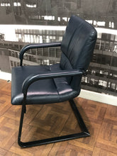 Load image into Gallery viewer, Genuine Mario Bellini Leather Recline Chair
